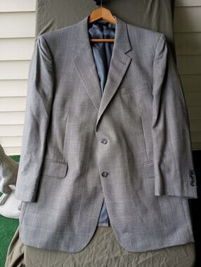 Joseph A Bank Signature Series Blazer Men’s 48L Gray Plaid Wooland Silk Blend